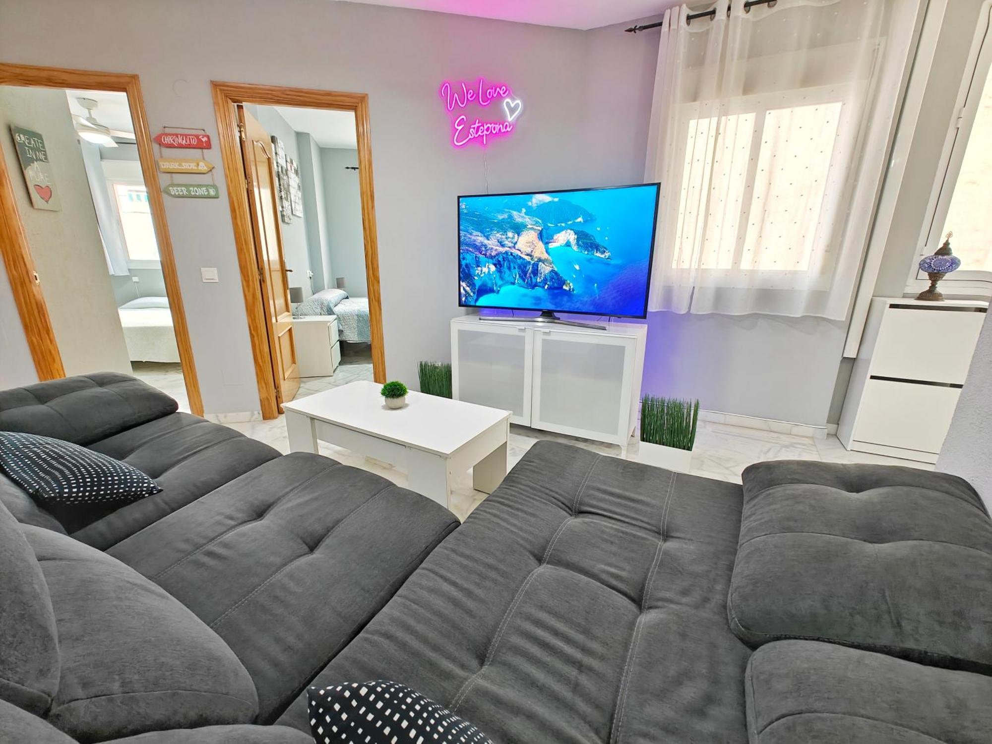 Moderno Piso Centrico 3 Habitaciones Junto Al Mar Estepona Esterno foto